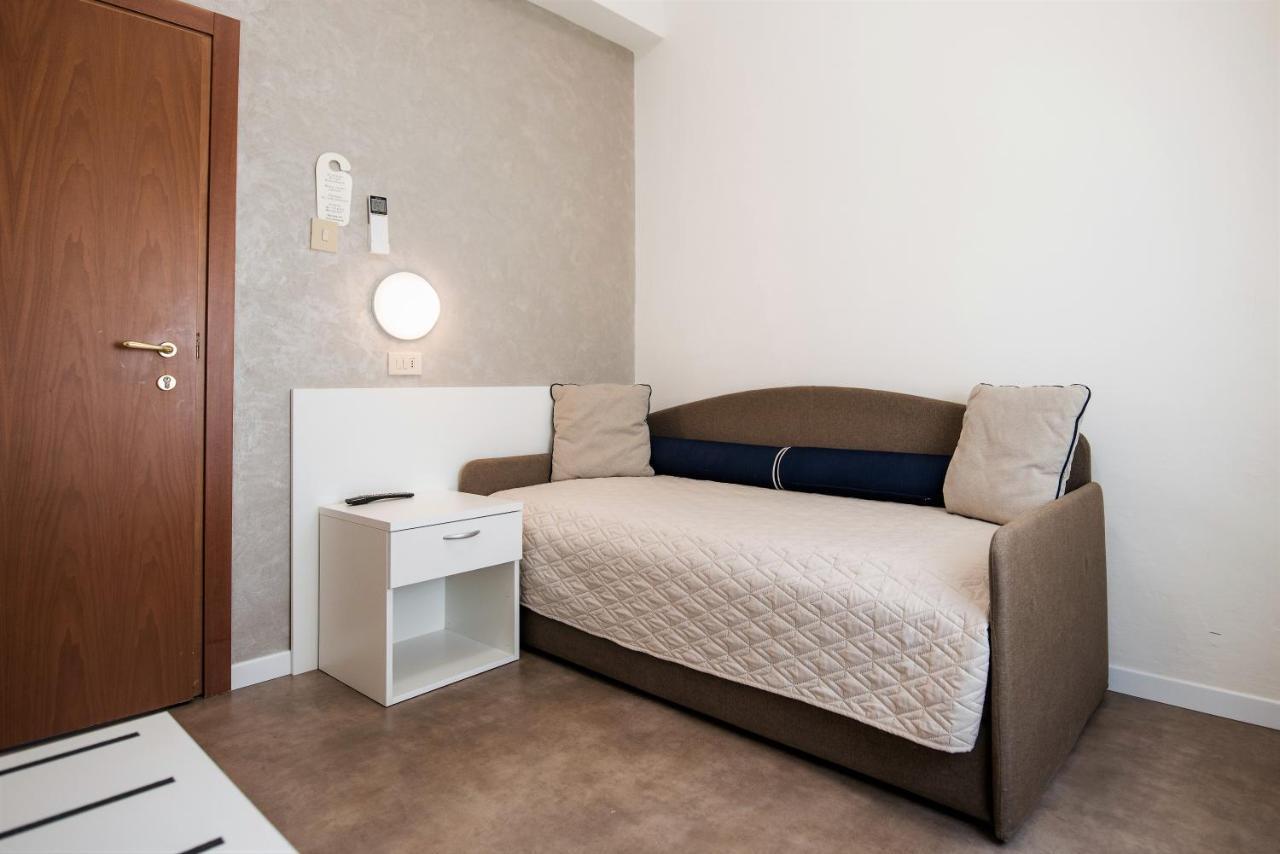 Hotel Cristina Lido di Jesolo Esterno foto