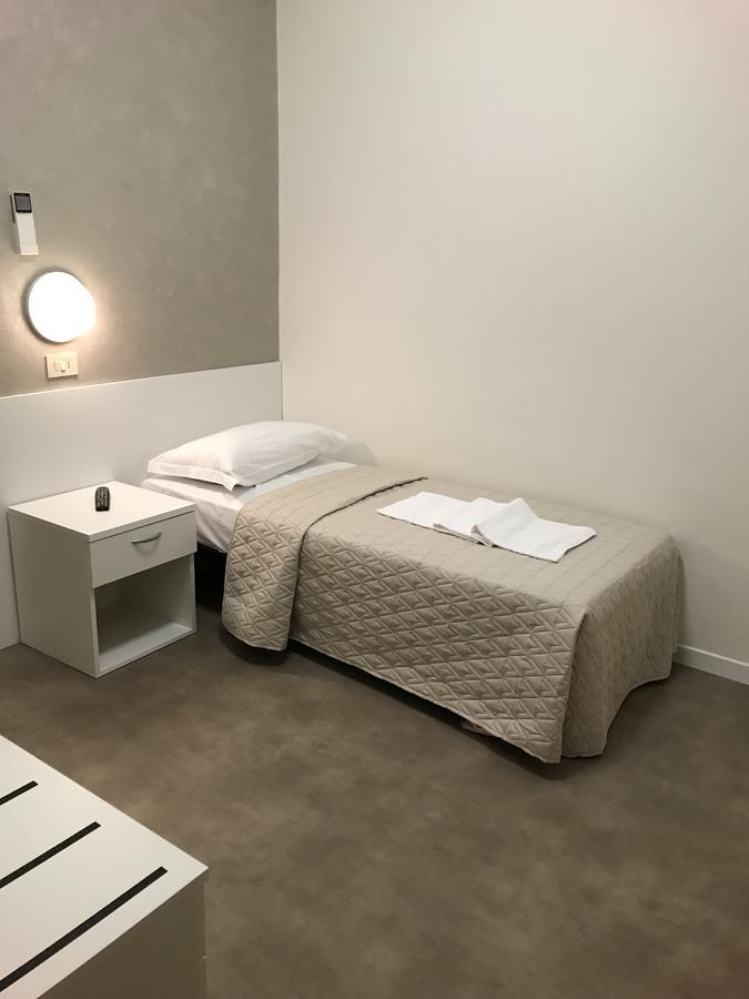 Hotel Cristina Lido di Jesolo Esterno foto