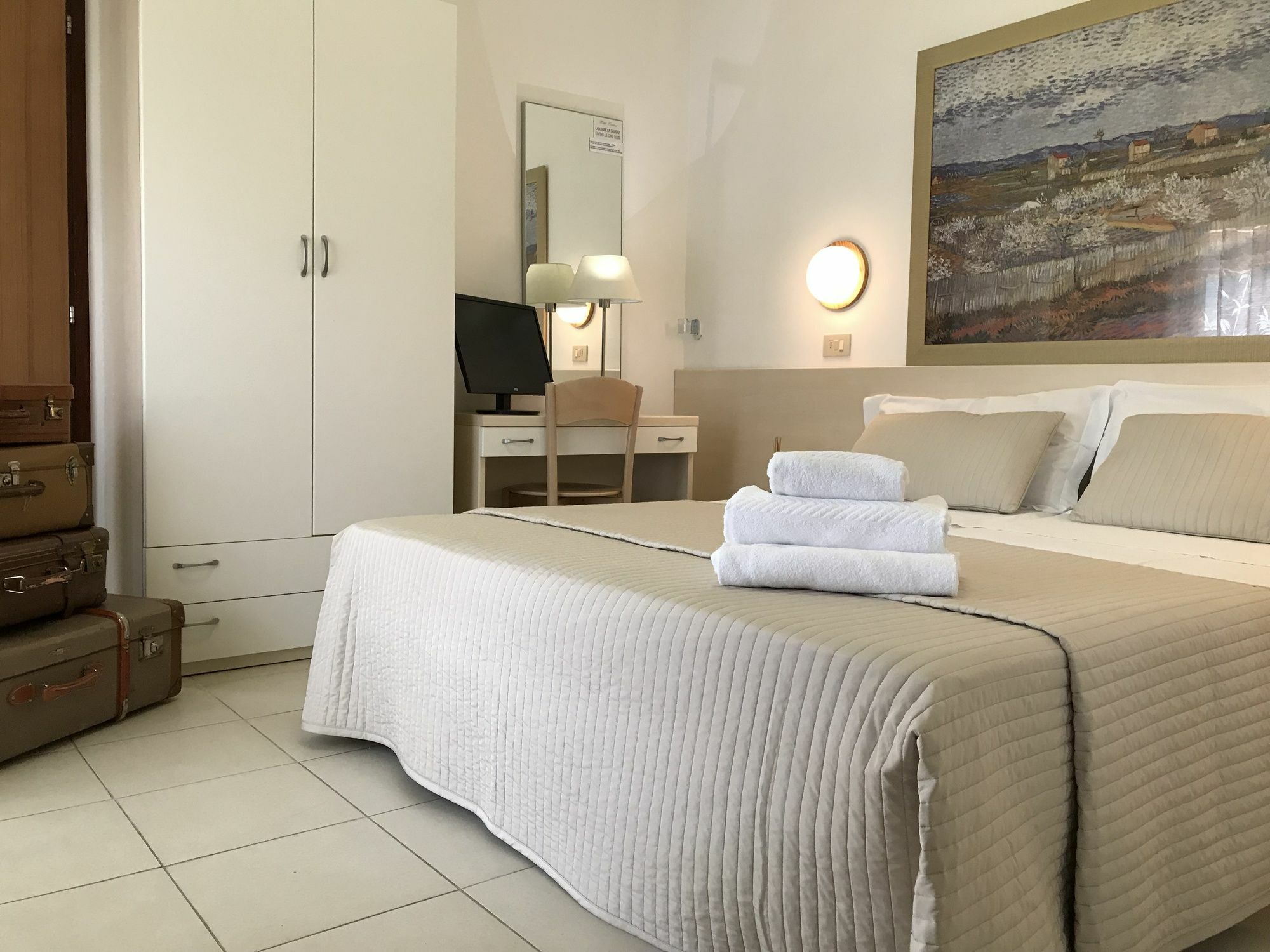 Hotel Cristina Lido di Jesolo Esterno foto